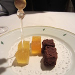 ラ・ターブル・ド・トリウミ - 