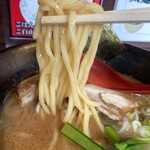 Sendai Tonkotsu Ra-Men Ichibandou - 太麺を選択