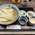 Satou Yousuke - 二味(醤油つゆ・胡麻味噌つゆ)のせいろうどん（ランチ無料大盛）　1,100円