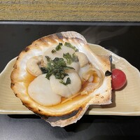 天然ホタテの磯焼き-Grilled scallops "Hotate Isoyaki"