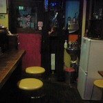 店内には独特な調合のスパイスの香りがたちこめており否応無しに期待が高まります