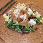 Miwaku - 揚げ真玉ねぎのシーザーサラダ