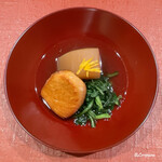 御料理 寺沢 - 焼寒鰤と大根と菊菜の炊合せ