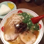 唐そば - ラーメンとオニギリ