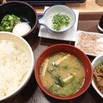 Sukiya - すき家　牛・納豆まぜのっけ朝食