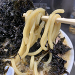 燕三条らーめん潤 - ツルリとしなやかな太麺