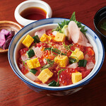 Directly from the market! Seafood chirashi bowl