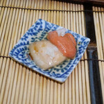 すし匠 - 帆立の精巣と卵巣