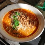 Chuugokuryouri Dainingu Hotto Shanhai - 四川担々麺