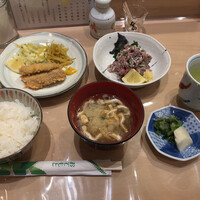 新宿割烹 中嶋 - 刺身定食　880税込
                      フライのハーフ追加　¥385税込