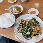 新華園 - 中華定食♪