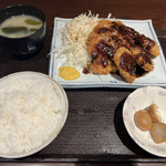 Kushikatsu Seki - ロースとヘレの定食　1000円