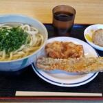 帰来亭 - かけうどん(中)、とり天、ちくわ天、もっそめし