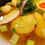 らーめん 鶏喰 - 3種類の鶏チャーシュー