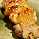 オオクサ - 今日は熊野地鶏のソリと丹波黒鶏のモモを合わせた世界最強タッグです