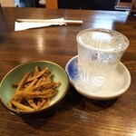 Inaniwa Chuuka Soba - 日本酒「山本」とアテのメンマ