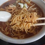 Hiyoshi - 味噌ラーメン　500円　麺アップ