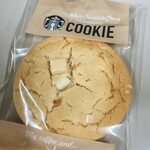 STARBUCKS COFFEE - ホワイトチョコとマカダミアのクッキー