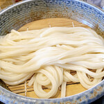 てん○ - 少し柔らかめの印象でした。噛みやすい歯ごたえです。もっと固めの方が私は好きです。