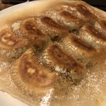 カフェ＆スポーツバー ジュゲム - 