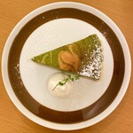 木更津のカフェ marone - 抹茶のチーズケーキ