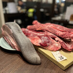 炭火焼肉ホルモン うらら - 