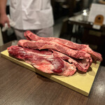 炭火焼肉ホルモン うらら - 