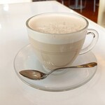 クロシェットカフェ - ロイヤルミルクティー(ランチ料金に含む)