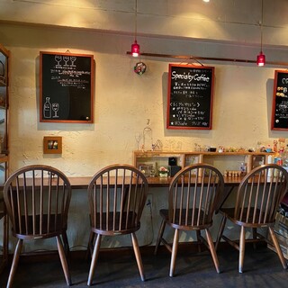 ビージェーカフェ_2