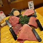 Yakiniku Toraji - 5種盛り