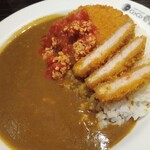 Koko Ichibanya - ロースカツカレー809円、 トマトガーリック157円（税込）