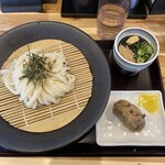 のがみ製麺 - ざるうどんと稲荷