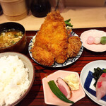 アゲサワ - ミックスフライ定食