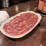 炭火焼肉ホルモン うらら - ツラミ！！！