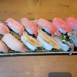 すし酒場 フジヤマ - 本マグロ大トロ　中トロ　赤身　カンパチ　のどぐろ　イワシ