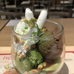 Nana's green tea - nana's valentine９７０円。抹茶とチョコの組み合わせに、いちごと生クリームが良い仕事をしています（╹◡╹）