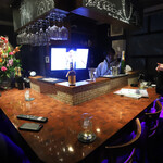 BAR PEEK A BOO - 