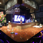 BAR PEEK A BOO - 