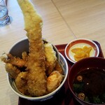 Tempura Ebinoya - 穴子天丼￥1180