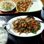 悟空林 - 鶏肉のカシューナッツ炒め