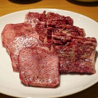 ビーフキッチン 恵比寿店 - 上タンと特選ハラミ