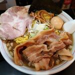 一条流がんこ総本家分家四谷荒木町 - ホッキ貝１８キロ、丸鶏が５羽「スペシャル大盛り」