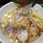 鷹流 - 白鶏麺(780円)
