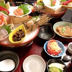 ふじ丸 - お刺身たっぷり魚三昧定食1,380円