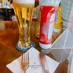 シェイクツリー バーガー＆バー - 