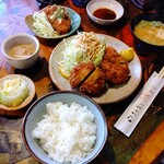 赤坂とん平 - 上空から見たランチ全景♪