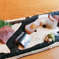 並木橋なかむら - 刺身盛り合わせ