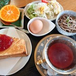 矢道茶房 - 紅茶+モーニング(ジャムトースト)