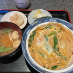 京栄 - 親子丼