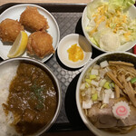 Washoku Baru Hareruya - 鶏唐揚げ・中華そばセット750円　ライスを＋５０円で　ちゃわんカレーに変更